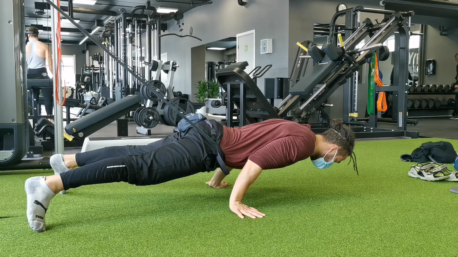 Baby 90 degree push ups med strikk on Vimeo