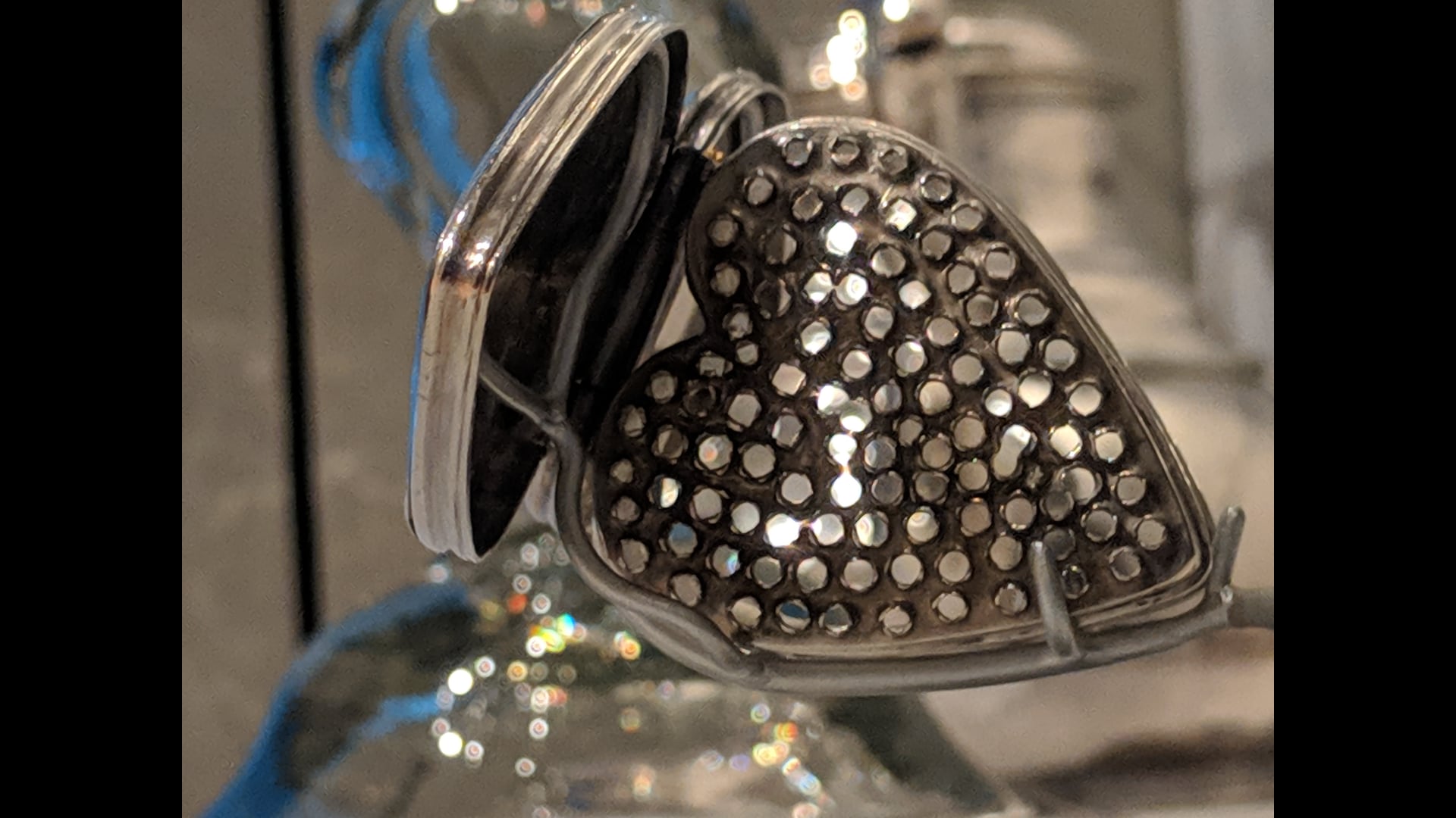 2021 April 12: Overview of Right View