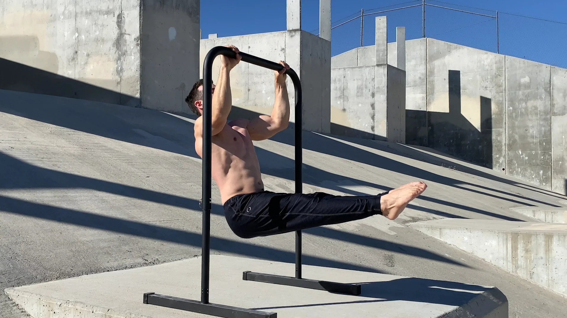 L-SIT PULL-UPS on Vimeo