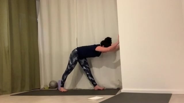 Forrest Yoga // Use the Wall as a Tool to Feel for Space // 45 min