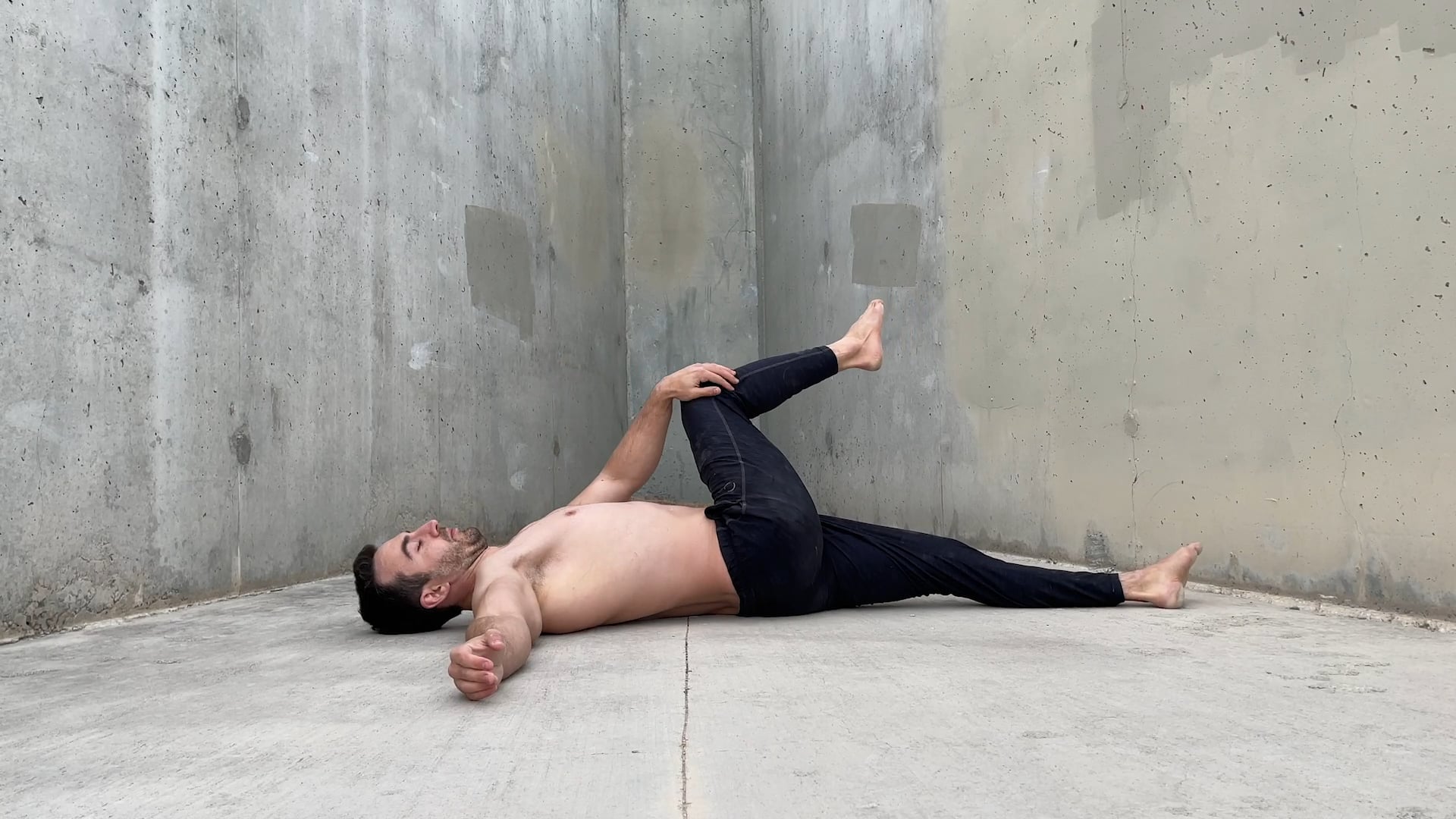 SUPINE SPINAL ROTATION on Vimeo
