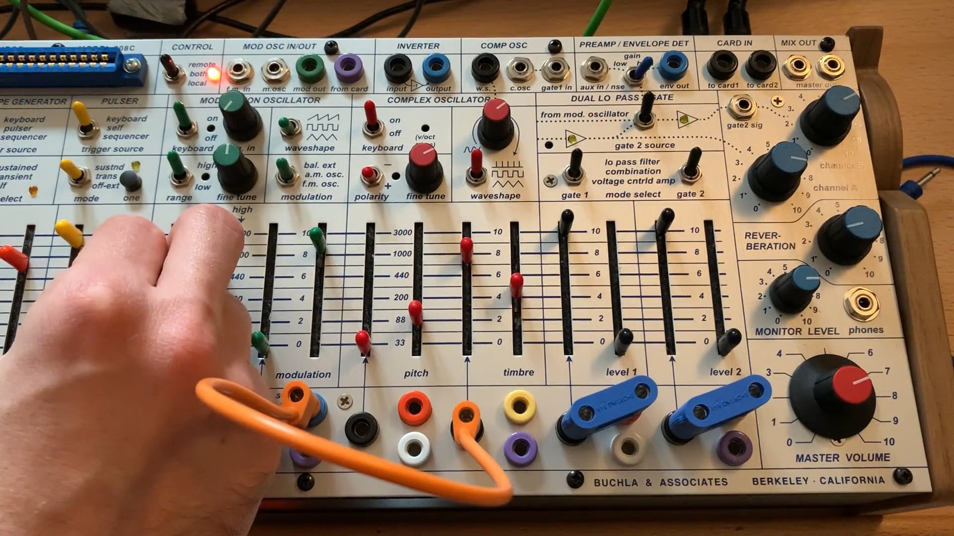 Buchla – Easel Command