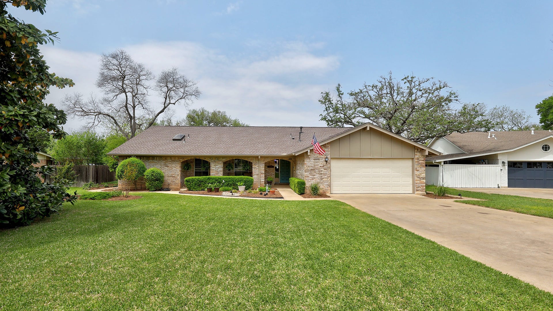 1600 Ridge Rock Drive, Round Rock, TX 78681_Matterport_Video.mp4 on Vimeo