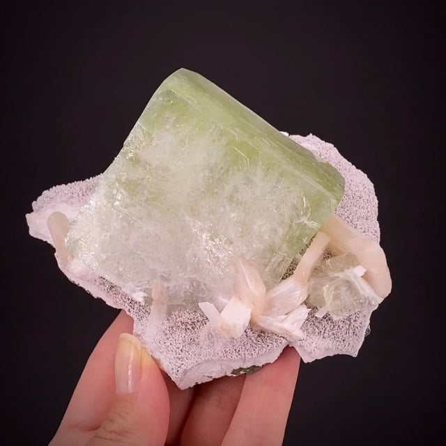 Fluorapophyllite With Stilbite