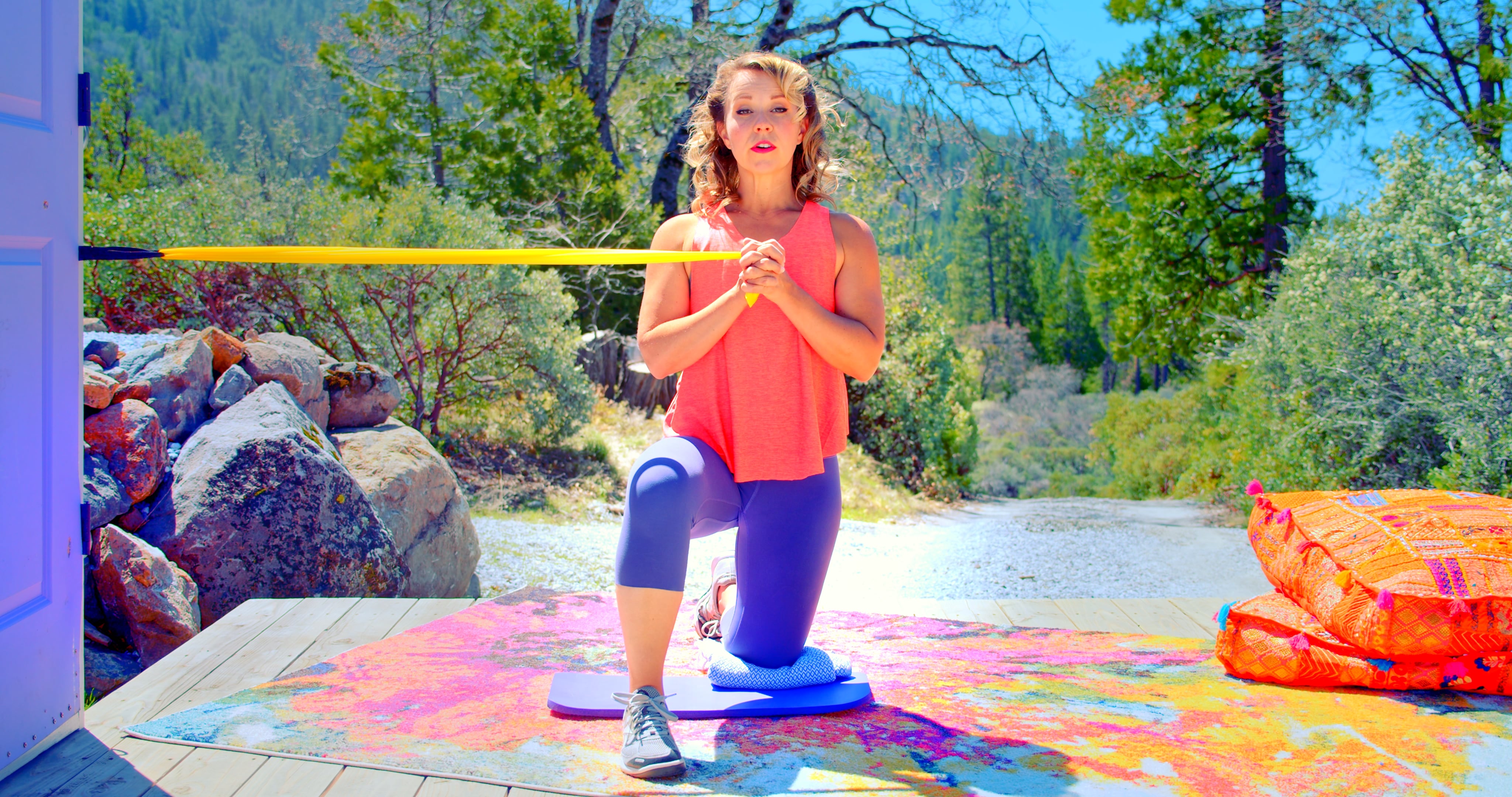 Half-Kneeling Pallof Press Banded Anti Rotation Core Exercise ...