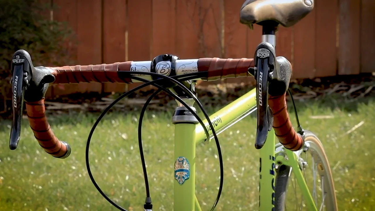 How to Install Bullwhip Braided Leather Bar Wraps on Bicycle Handlebars  (4 Plaits) on Vimeo