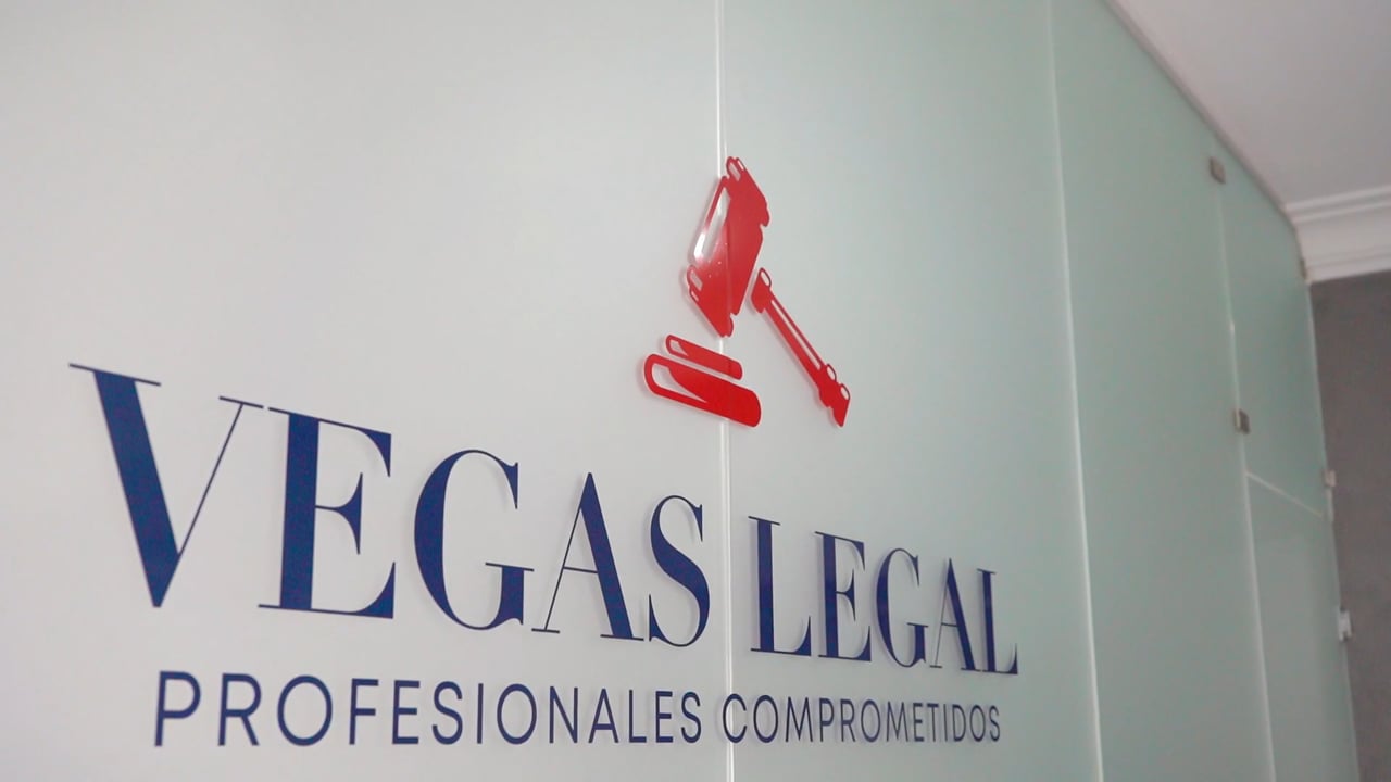 ¿Qué es un vídeo corporativo? | Videocontent Tu vídeo desde 350€ | 1123573706 55866c222fcb57b0250c9f685b7b8061f098af51f04e3f99529aeda07090fd03 d 1280x720?&r=pad&region=us | videos-corporativos-videos