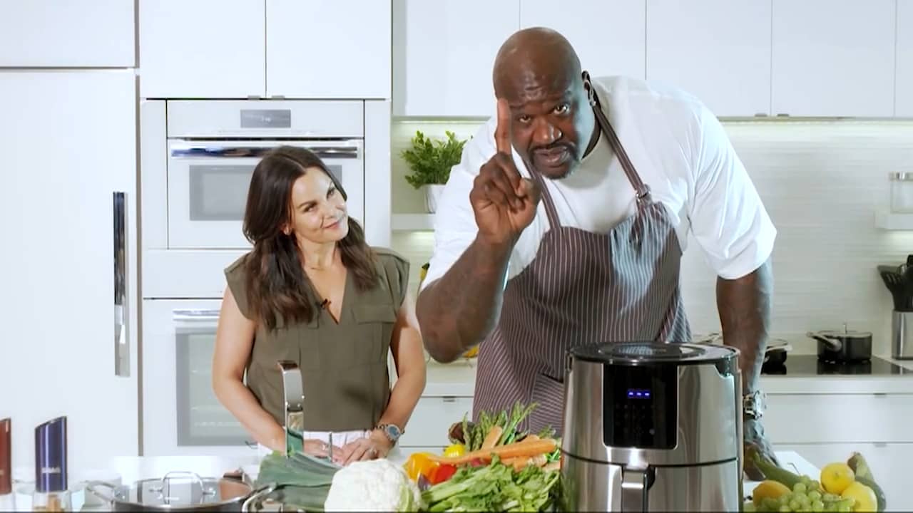 Shaq Air Fryer on Vimeo
