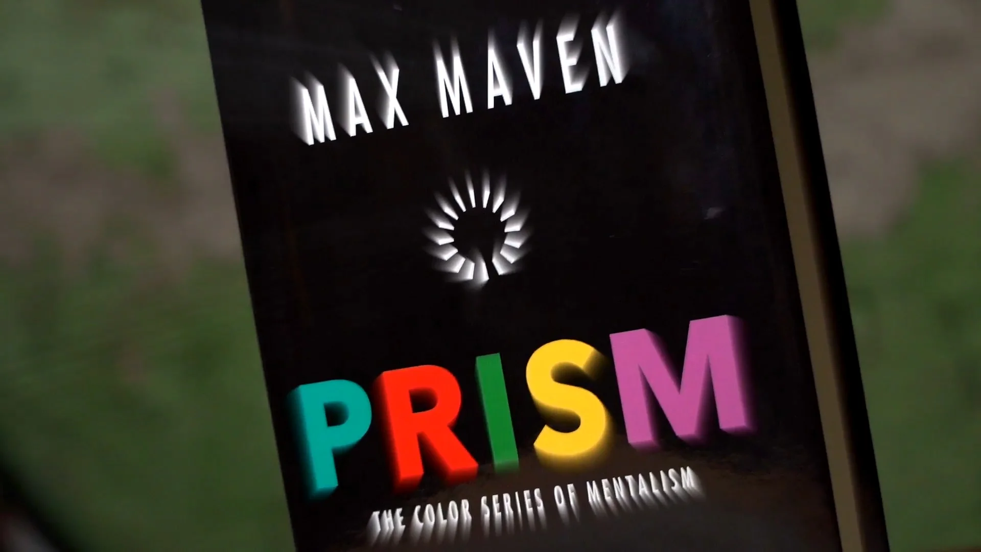 MAX MAVEN PRISM 英語版 洋書】PRISM by Max Maven - マジックショップMAJION