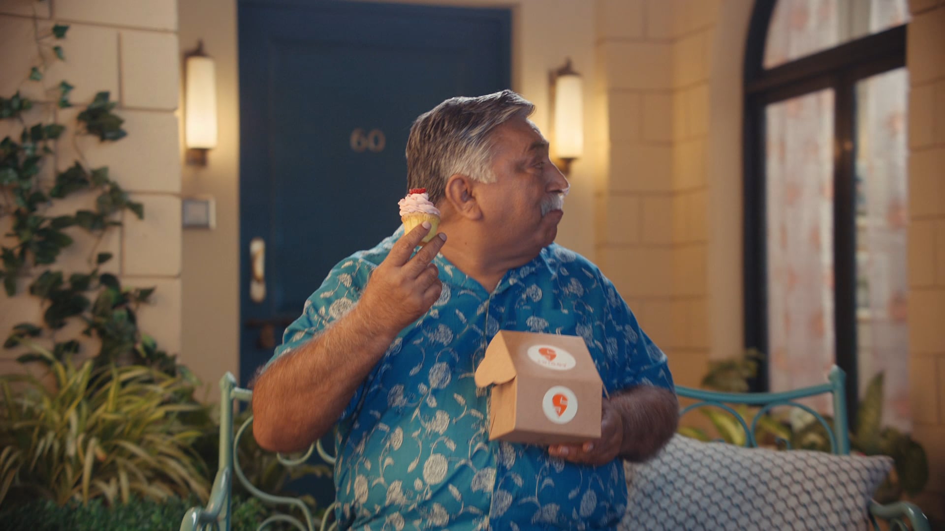 Swiggy Bumper films // Cupcake