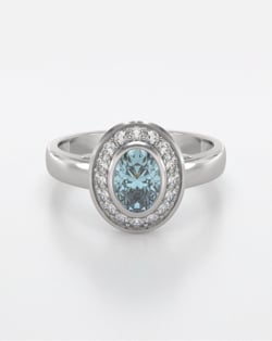 Vidéo: Bague Tanzanite et diamants sur Argent 925 2.788grs
