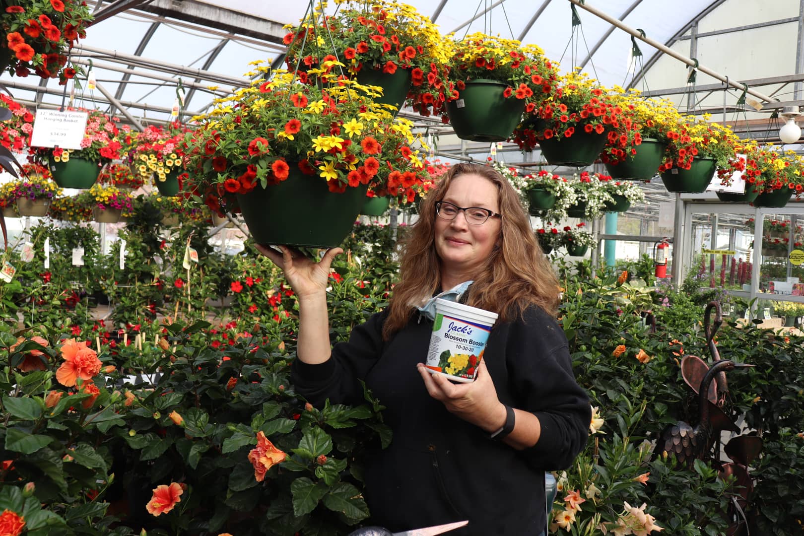 How to Properly Water & Fertilize Your Hanging Baskets.MP4 on Vimeo