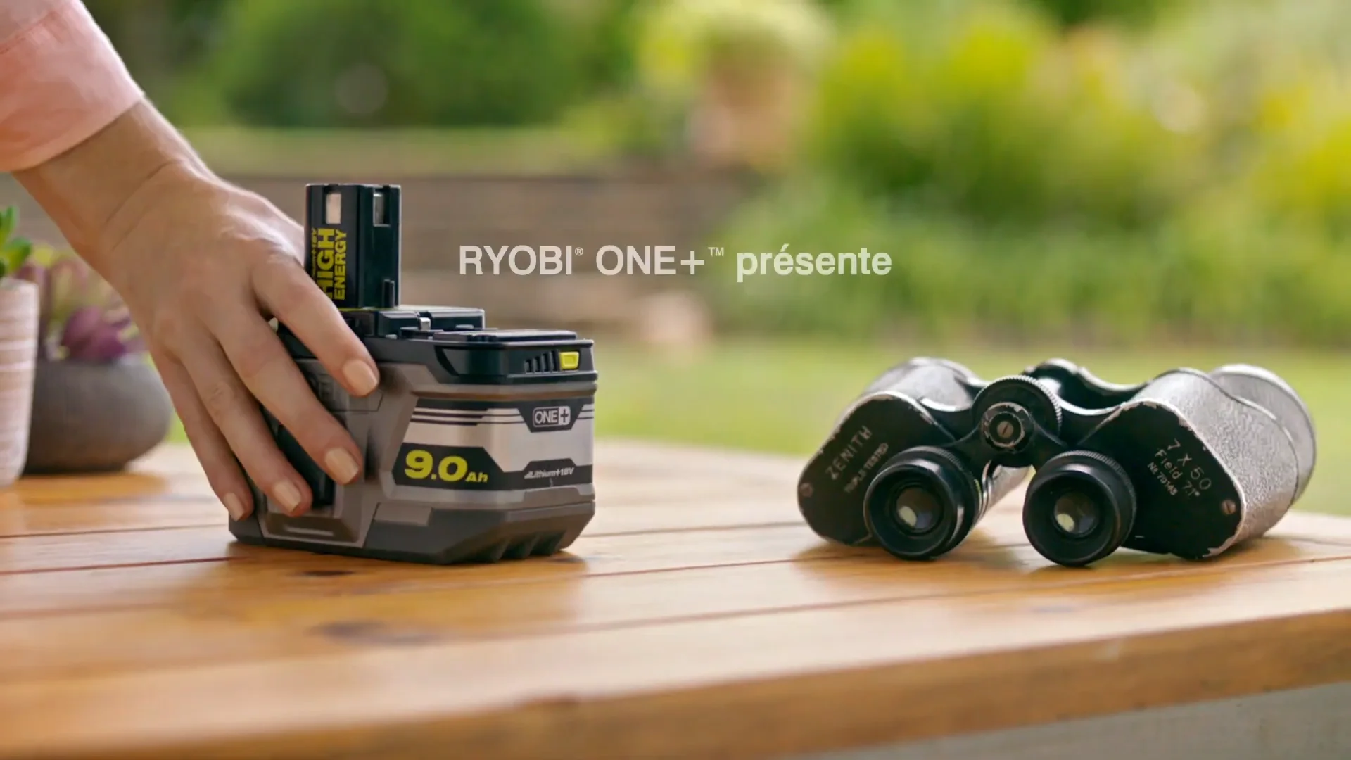 MORTAISEUSE DE CHAÎNE électrique RYOBI pour le travail