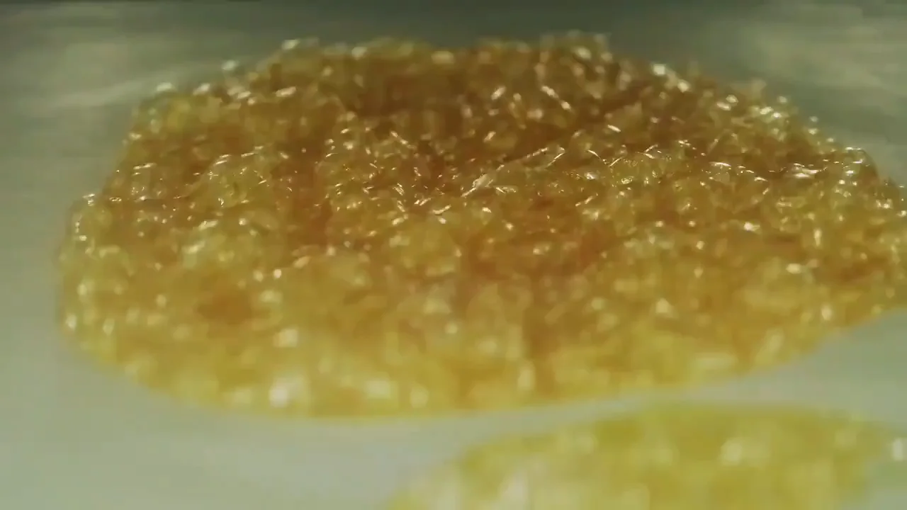 MÜV Shatter in Vacuum Oven on Vimeo