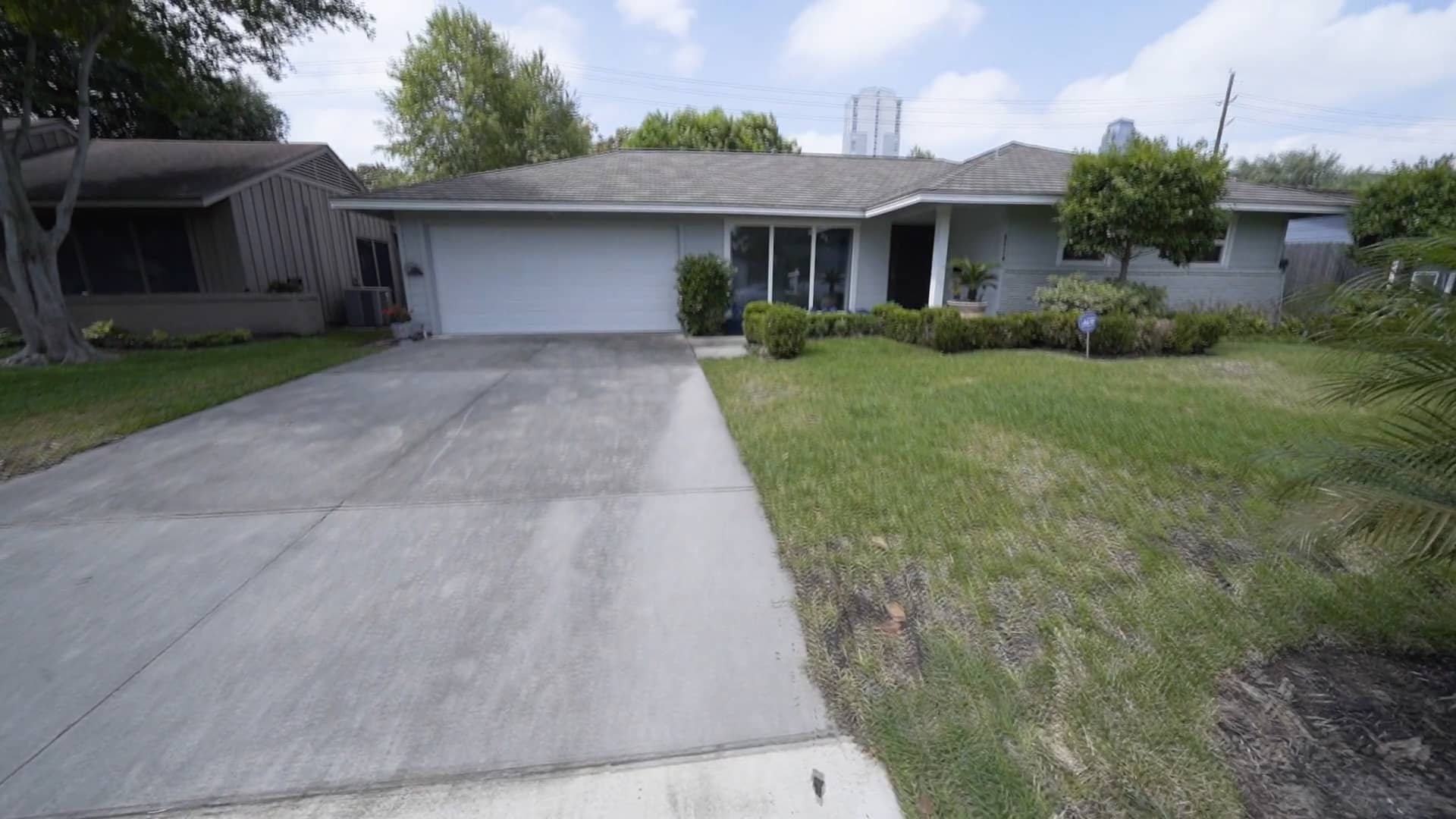 5318 Schumacher Lane, Houston, Texas on Vimeo