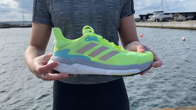 solar boost 4 neutral running shoes