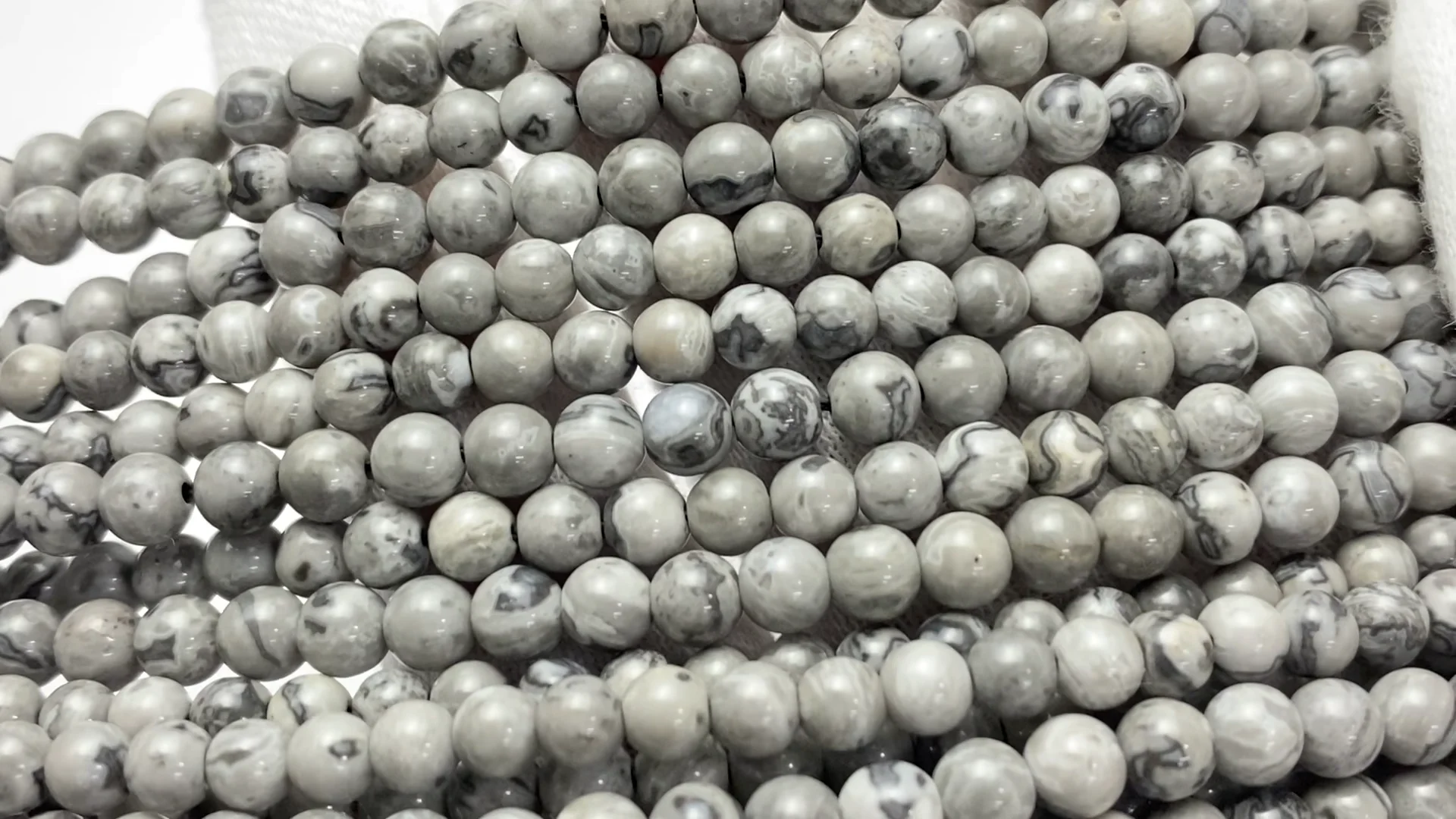 動画】グレージャスパー ラウンド4.5mm 1連(約36cm) - 天然石ビーズ