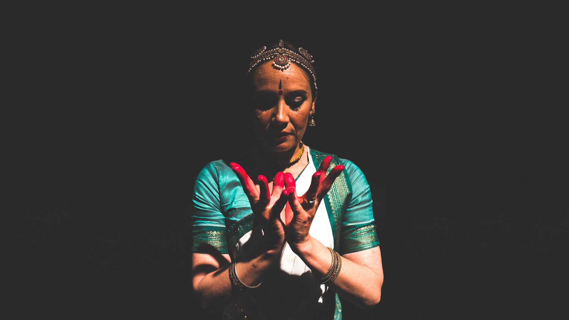 Bharata Natyam by Eloïse