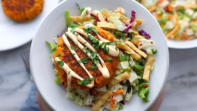 Yummy Salmon Burgers with Slaw Recipe - Pinch of Yum