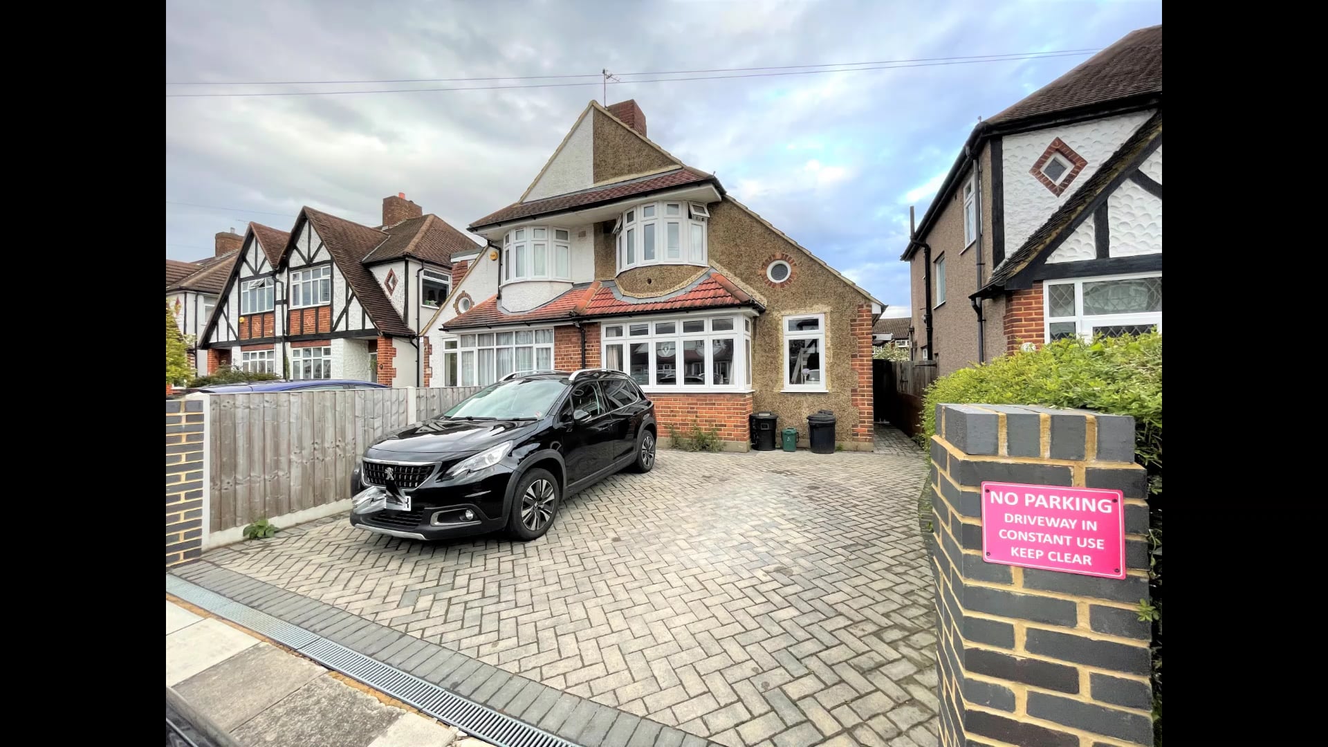 Evelyn Close TWL160109 on Vimeo