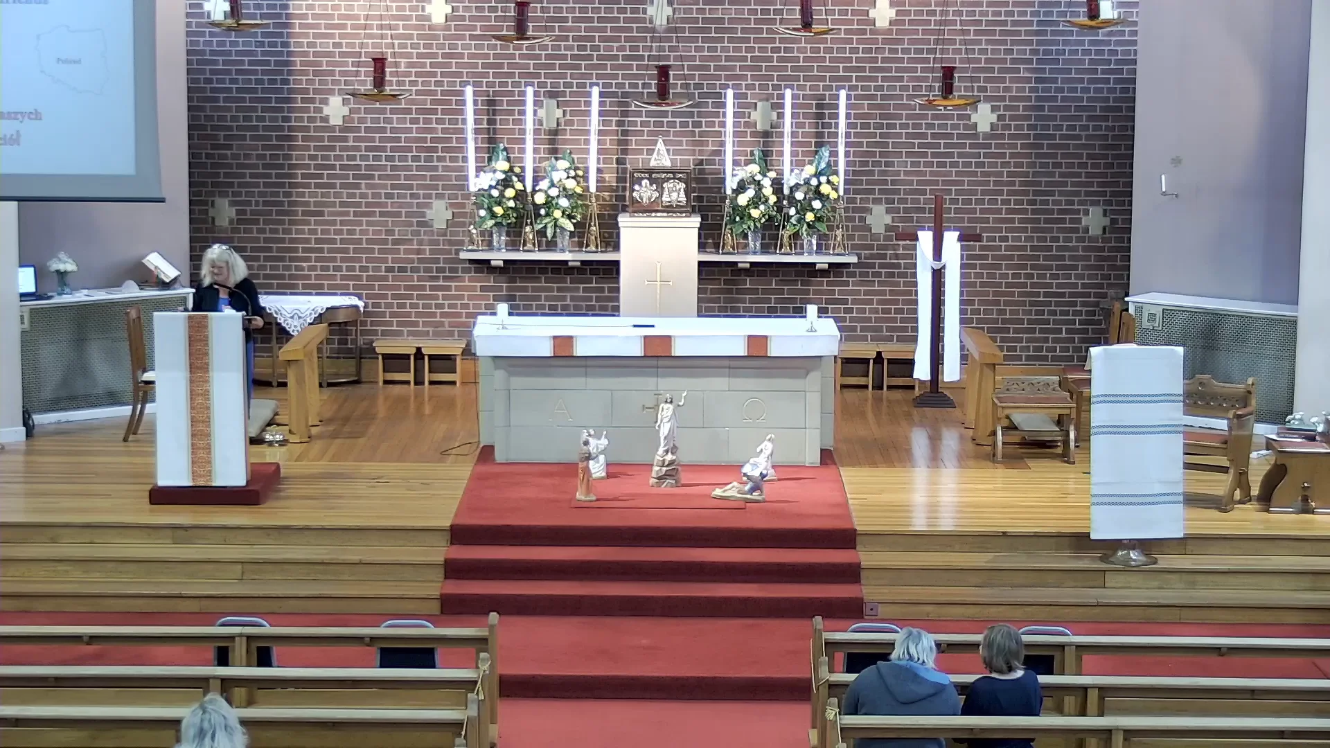 Live Mass from St Francis Xavier's, Falkirk on Vimeo