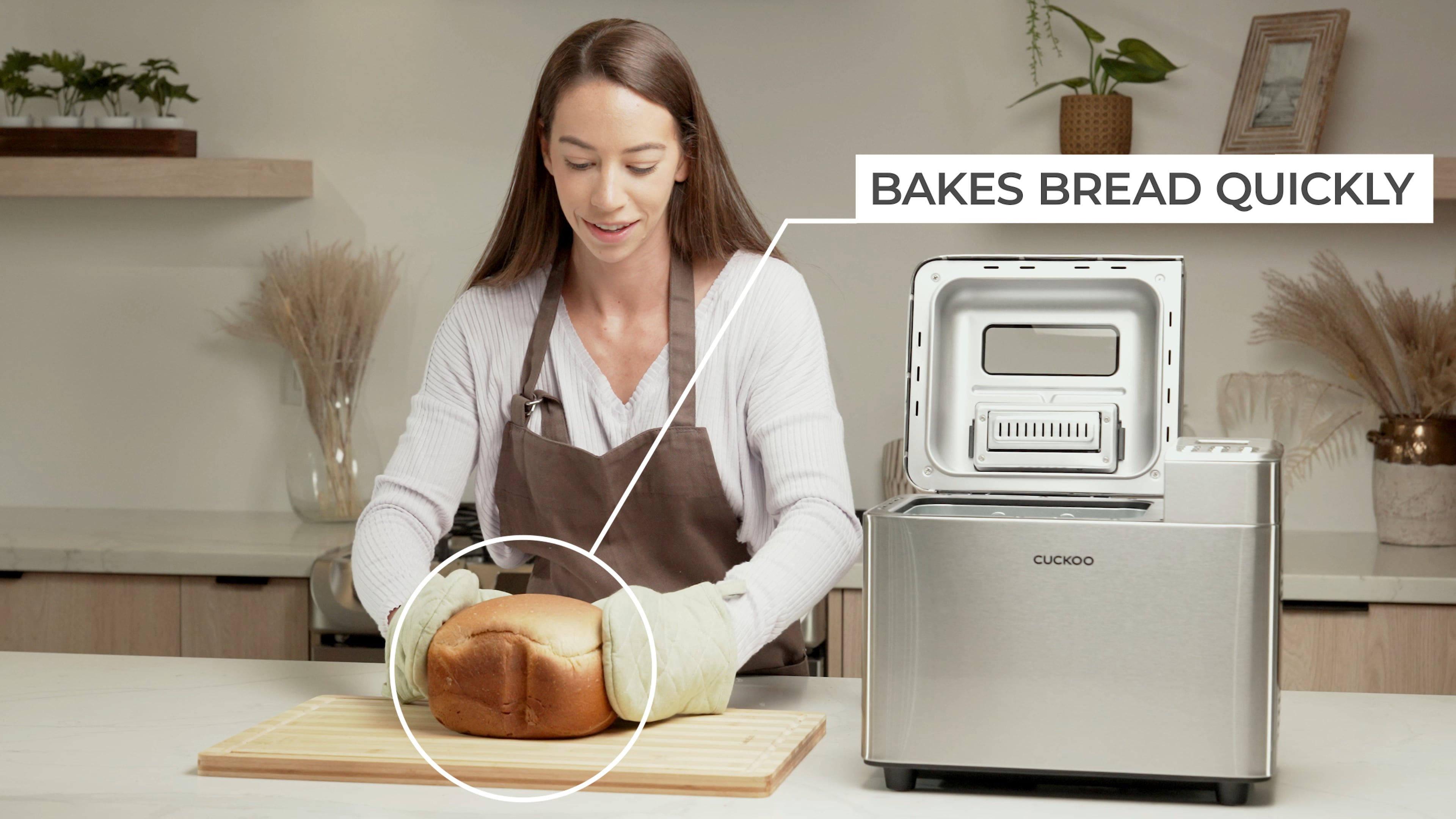 Cuckoo Electronics 30s Breadmaker Commercial on Vimeo