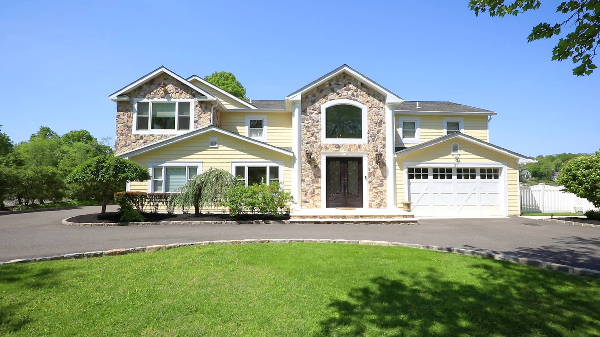 31 Harbor Circle, Centerport on Vimeo