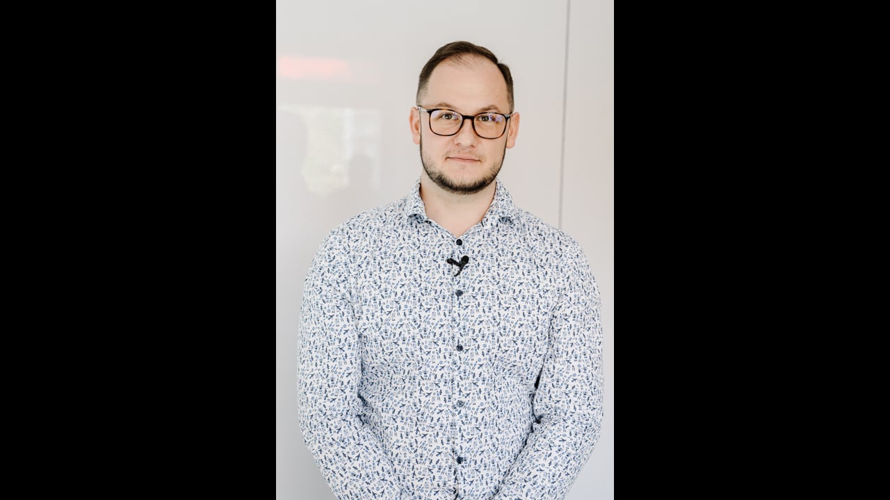 
        
          Petr Lenz
        

        
          –
        

        
          Technical Consultant
        
        