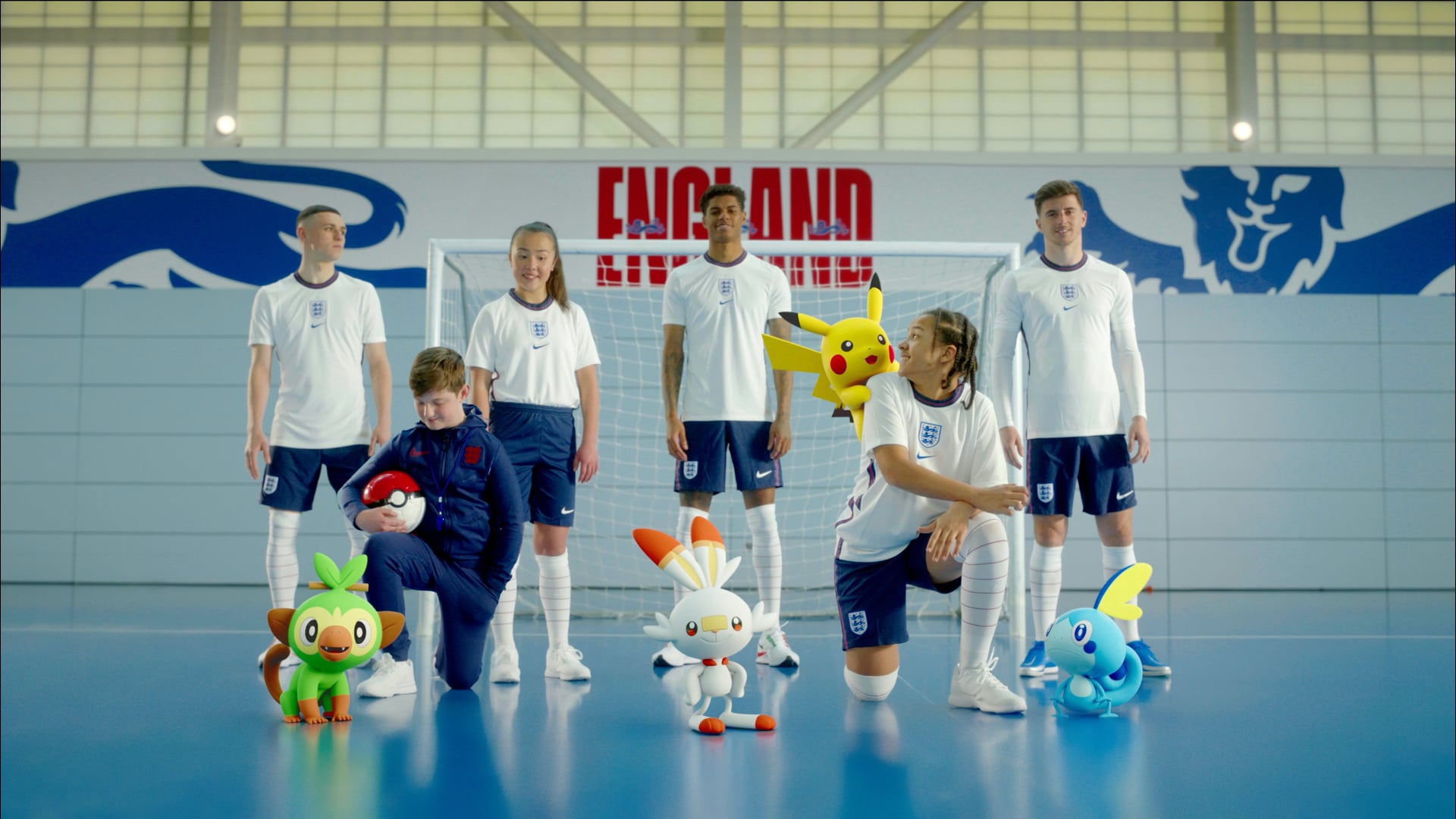 Pokémon. MASTER THE BALL.