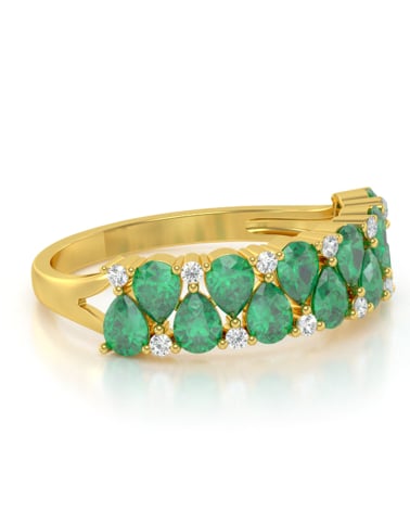 Vidéo: Bague Or Jaune Rubis et diamants 2.29grs