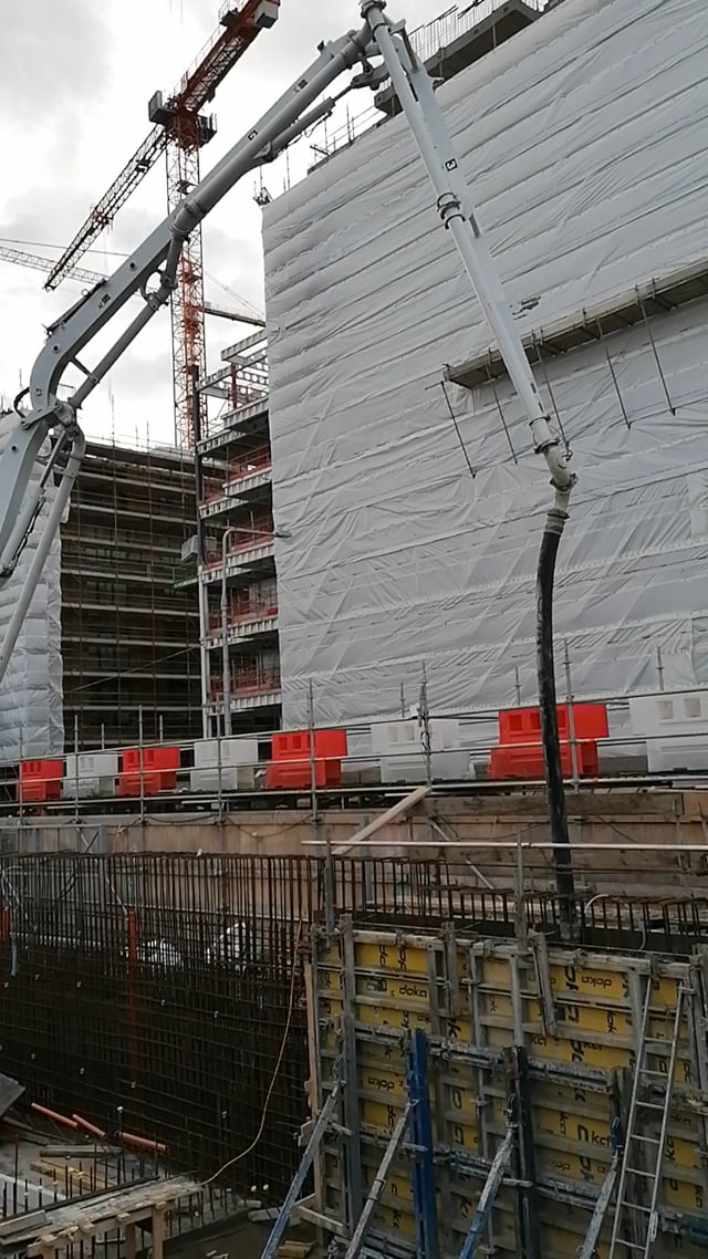 Erne Concrete Pumping | Ireland’s 1st Spider Boom pouring out shuttered walls, Dublin