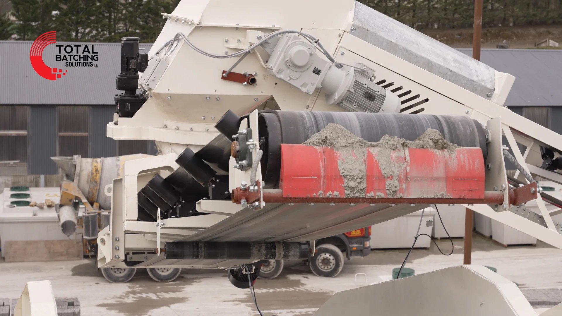 TBS Mobile Loading Hopper - Eliminate loading ramps from mobile ...