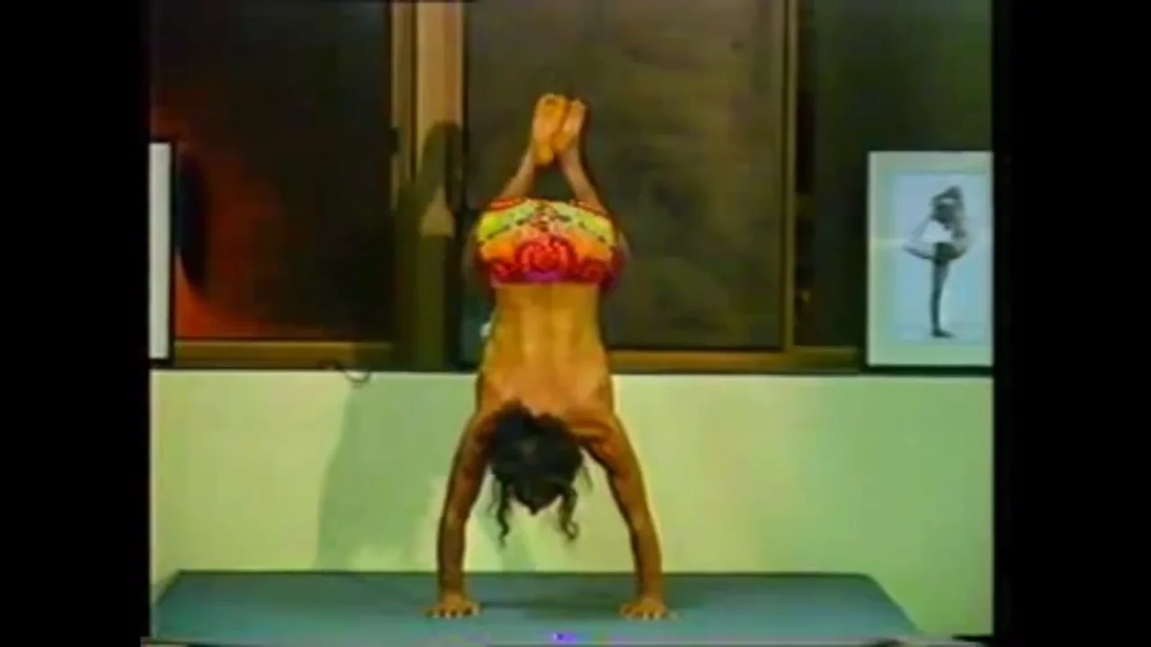 Simon Borg-Olivier - Yoga Synergy