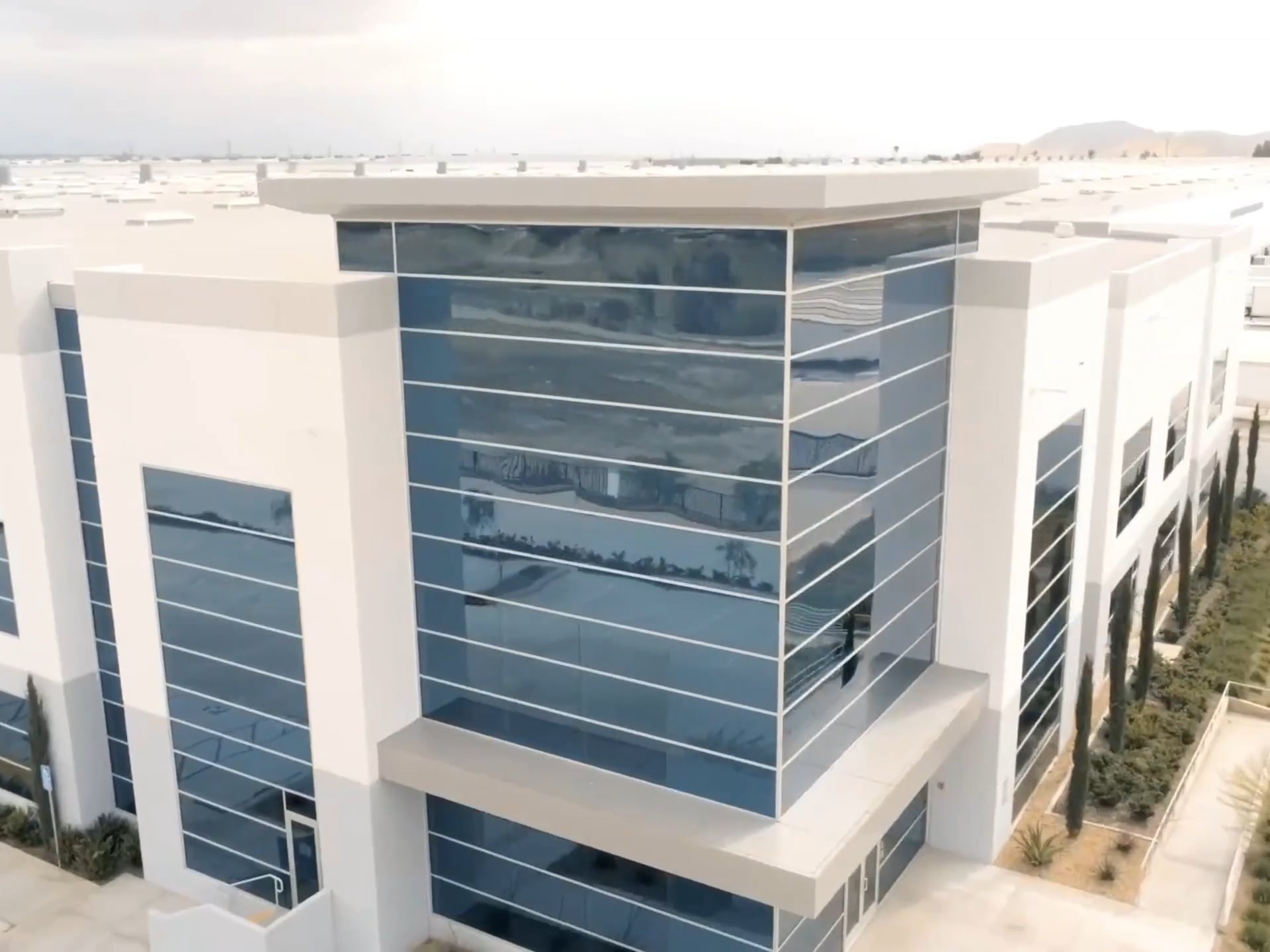 Logistics - GXO | Supply Chain Management | 3PL Contract Logistics