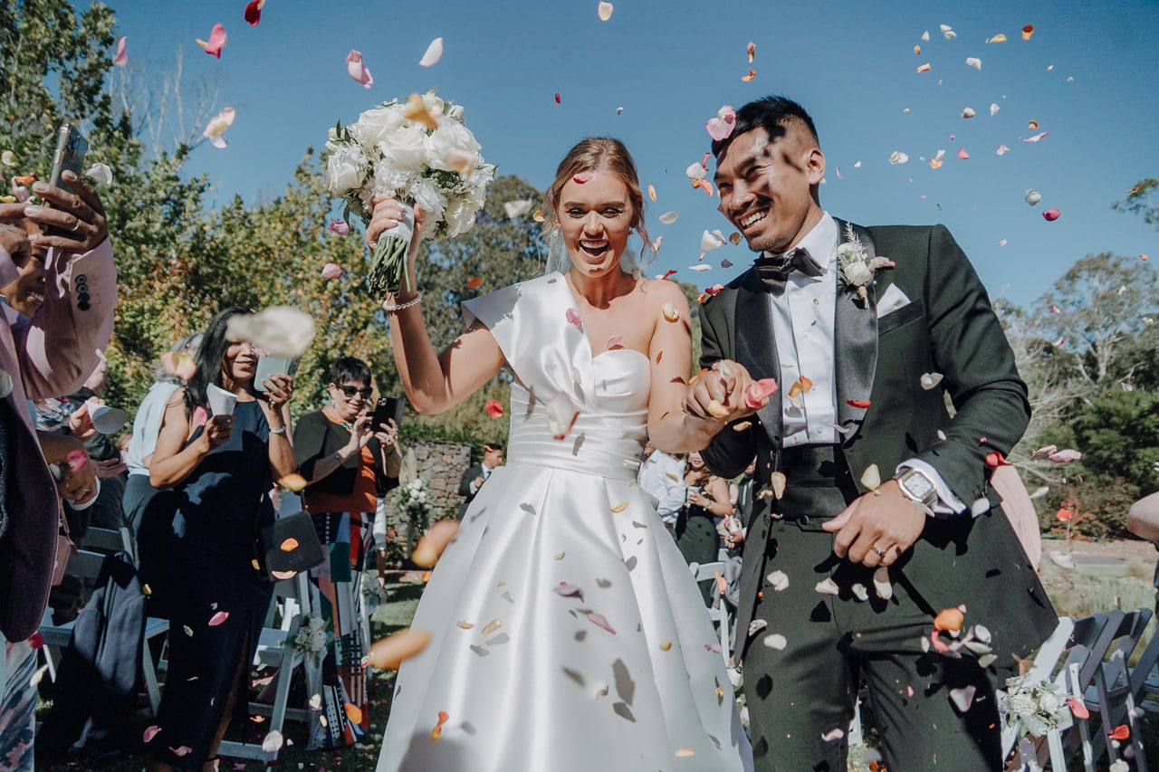 Mercure Ballarat Wedding Video, Melbourne - Georgie and Johnny