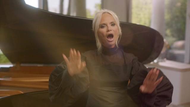 Kennedy Center Welcome Song ft. Foster & Chenoweth