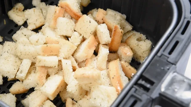 How to Make Croutons in Air Fryer