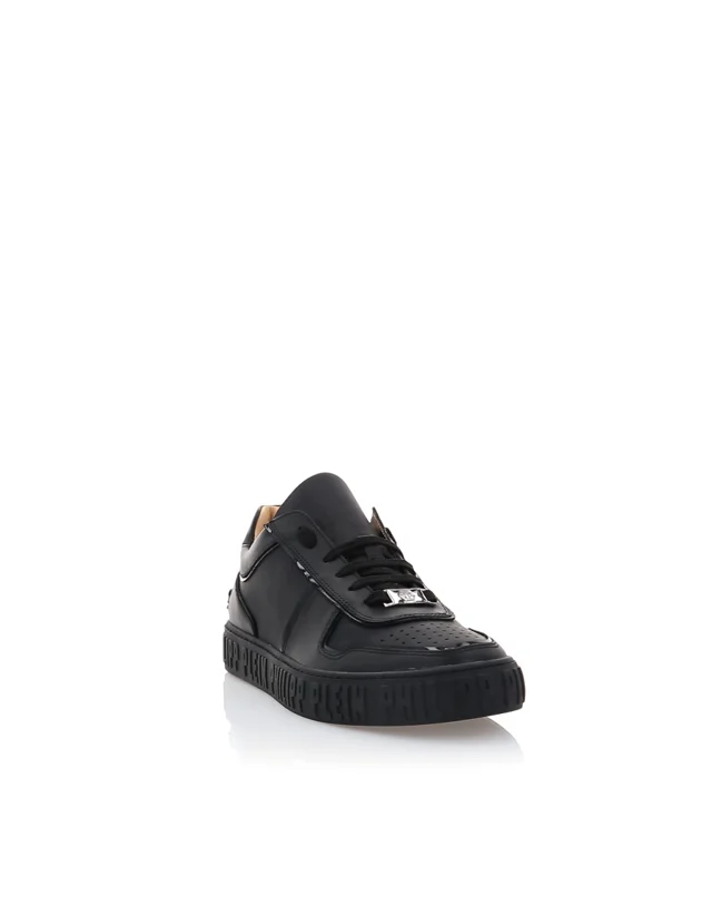 Leather Lo-Top Sneakers Full Stones King Power