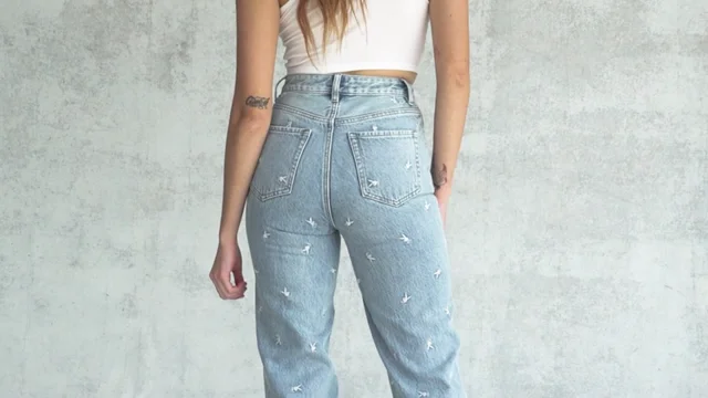 Pacsun raining store daisy mom jeans