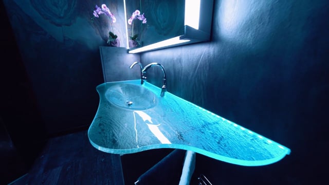 Crea Glass - A touch of glass