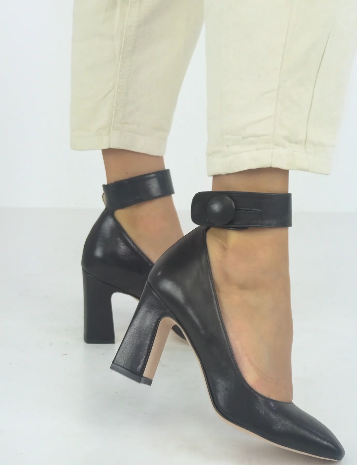 Pumps woman heel 9 cm black leather | Barca Stores