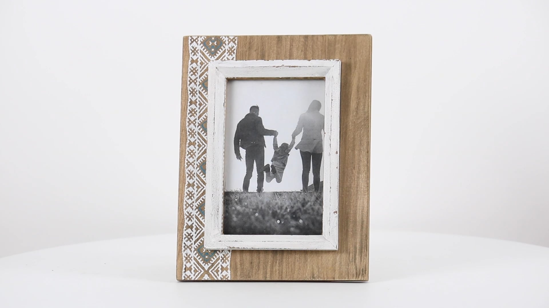 FFRD09981 4x6 Cholla Photo Frame on Vimeo
