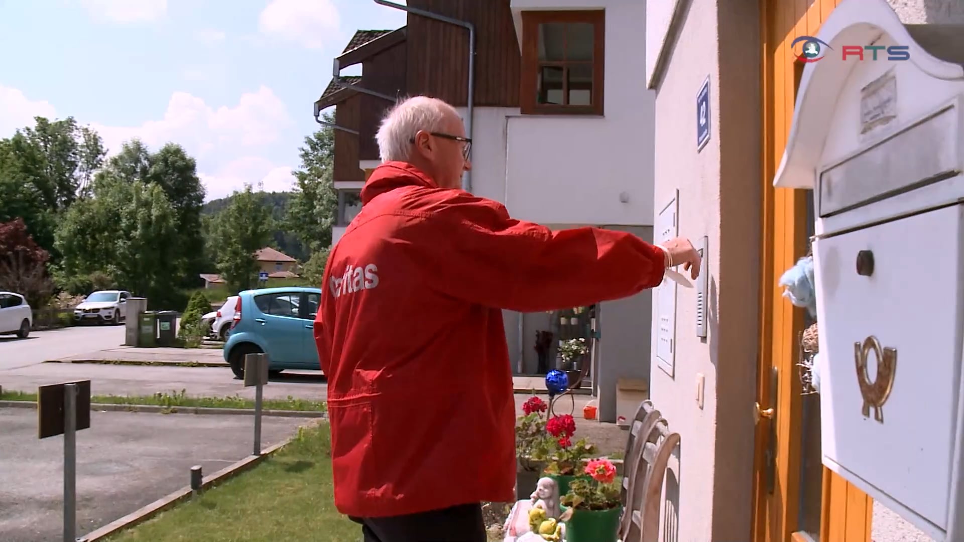 spendenaktion-bis-9-juli-sind-die-haussammler-der-caritas-unterwegs