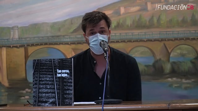 Presentación del libro "Tan cerca, tan lejos"