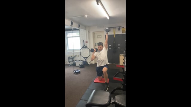 V - 1/2 Kneel Alternating Press