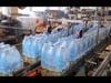 2 Energy 100 avec encodeur pour dépose d'étiquettes sur Packs d'eau