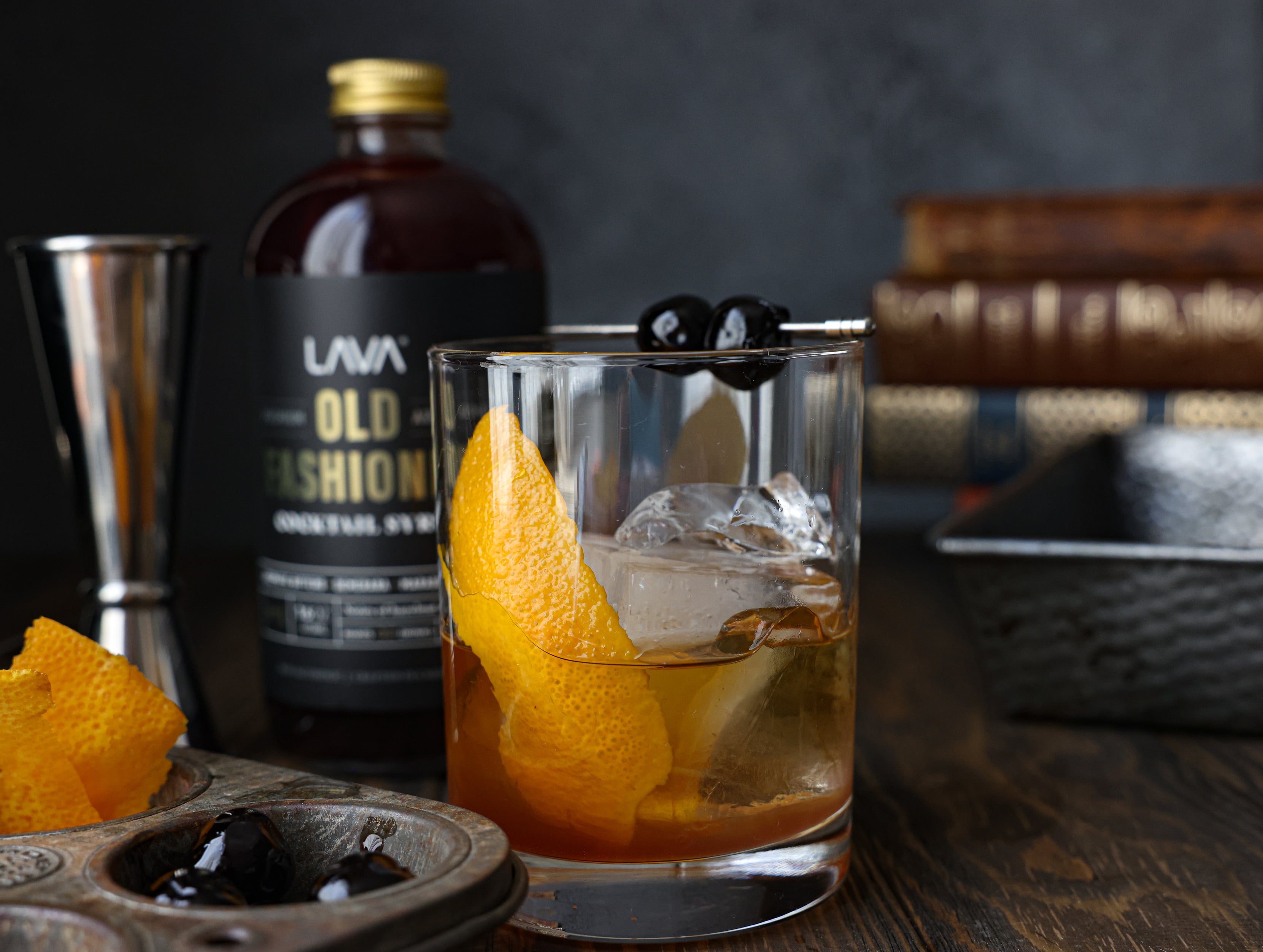 LAVA PREMIUM AROMATIC BITTERS OLD FASHIONED MIX RECIPE VIDEO on Vimeo