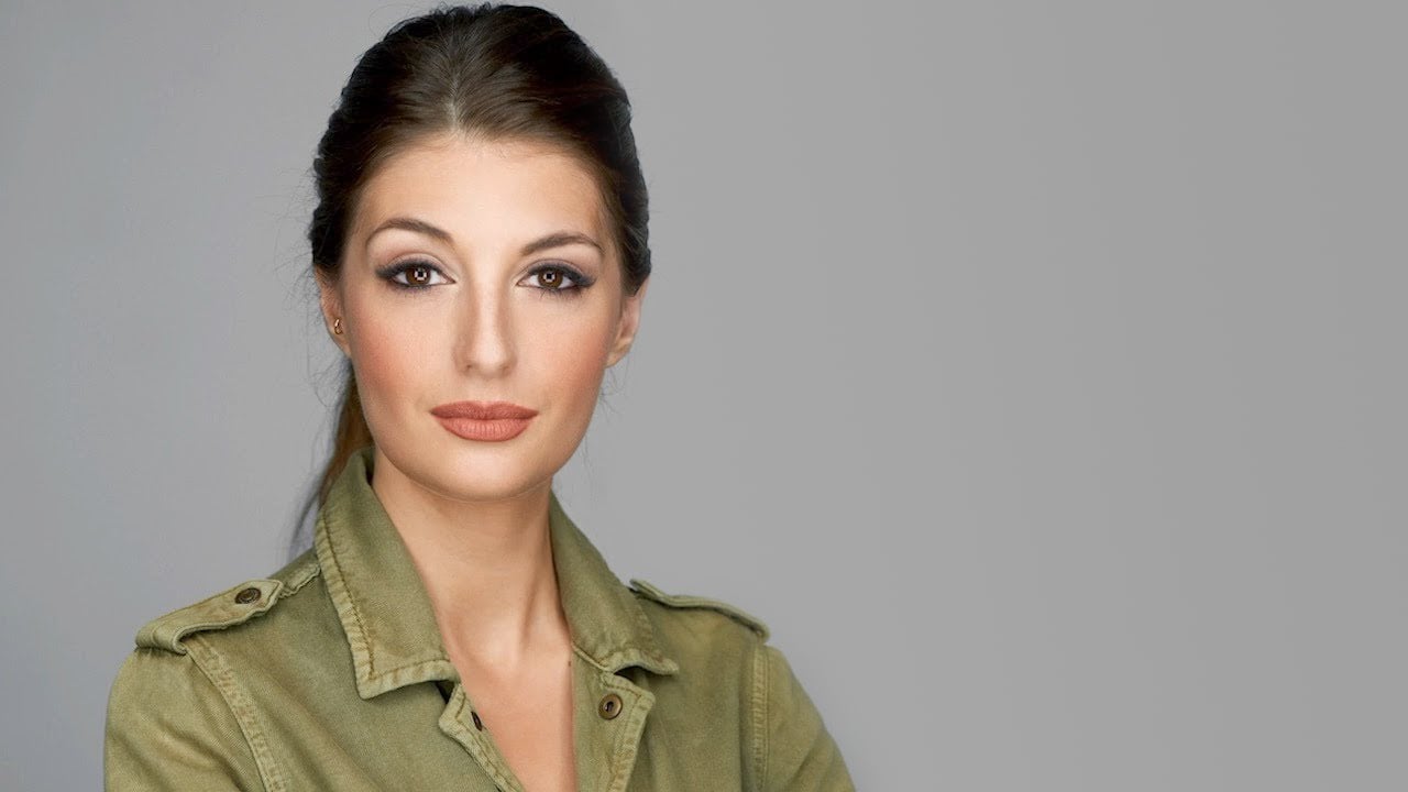 helena-humphrey-correspondent-reporter-showreel-nbc-dw-broadcaster