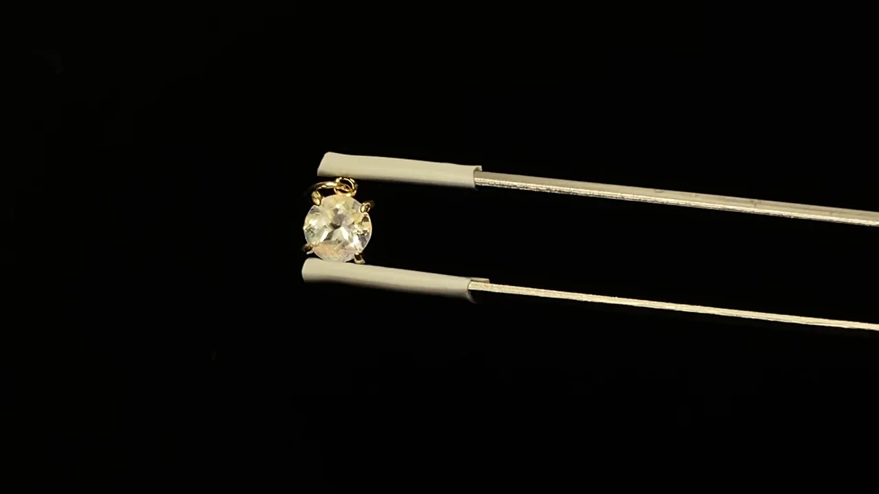 レインボームーンストーン（インド産） ペンダントトップ4×4×3mm 【K10