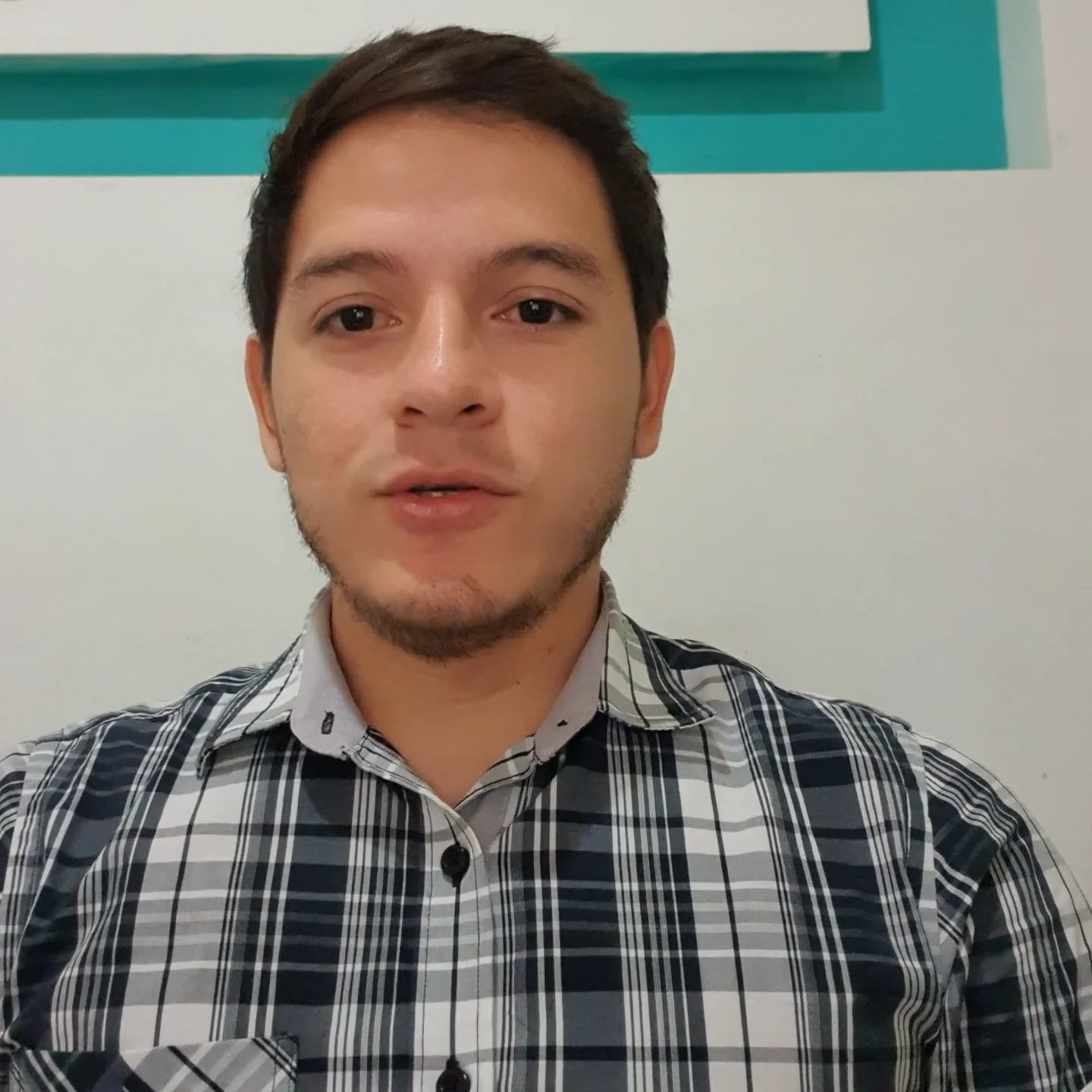 Bryan C. video de introducción del tutor en Preply on Vimeo